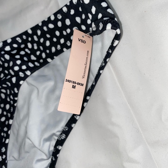 Bathing suit bottoms - Picture 2 of 2